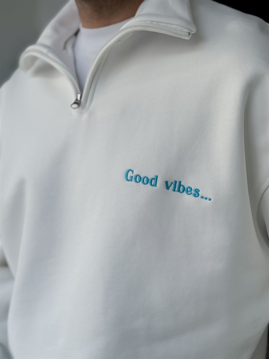 Beyaz Heavyweight Good Vibes Nakışlı Sweat BY-0039