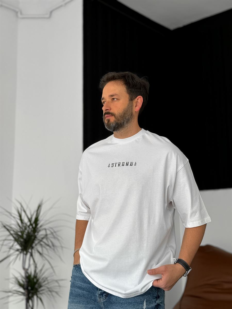 Beyaz Strong Baskılı Oversize T-Shirt JJ-143