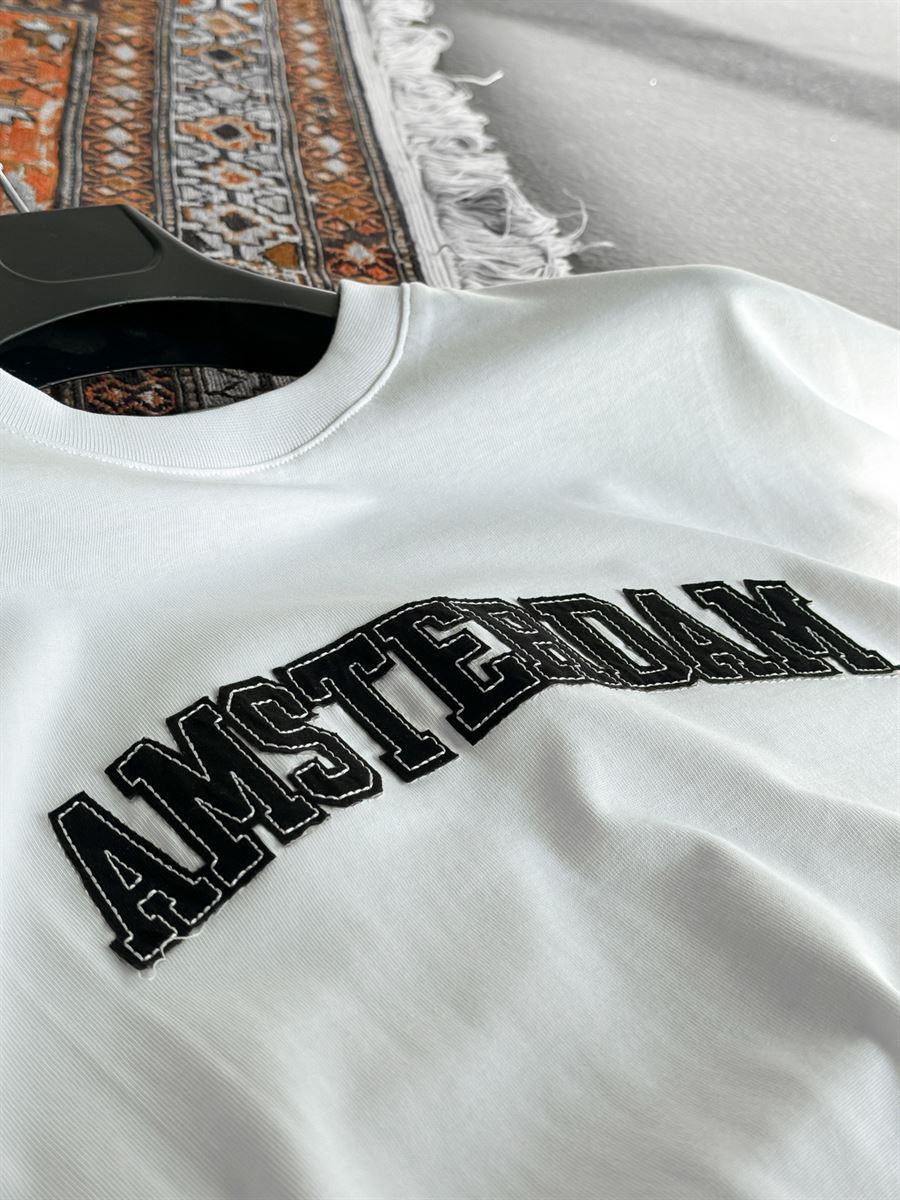 Beyaz Amsterdam Nakışlı Oversize T-Shirt PM-123