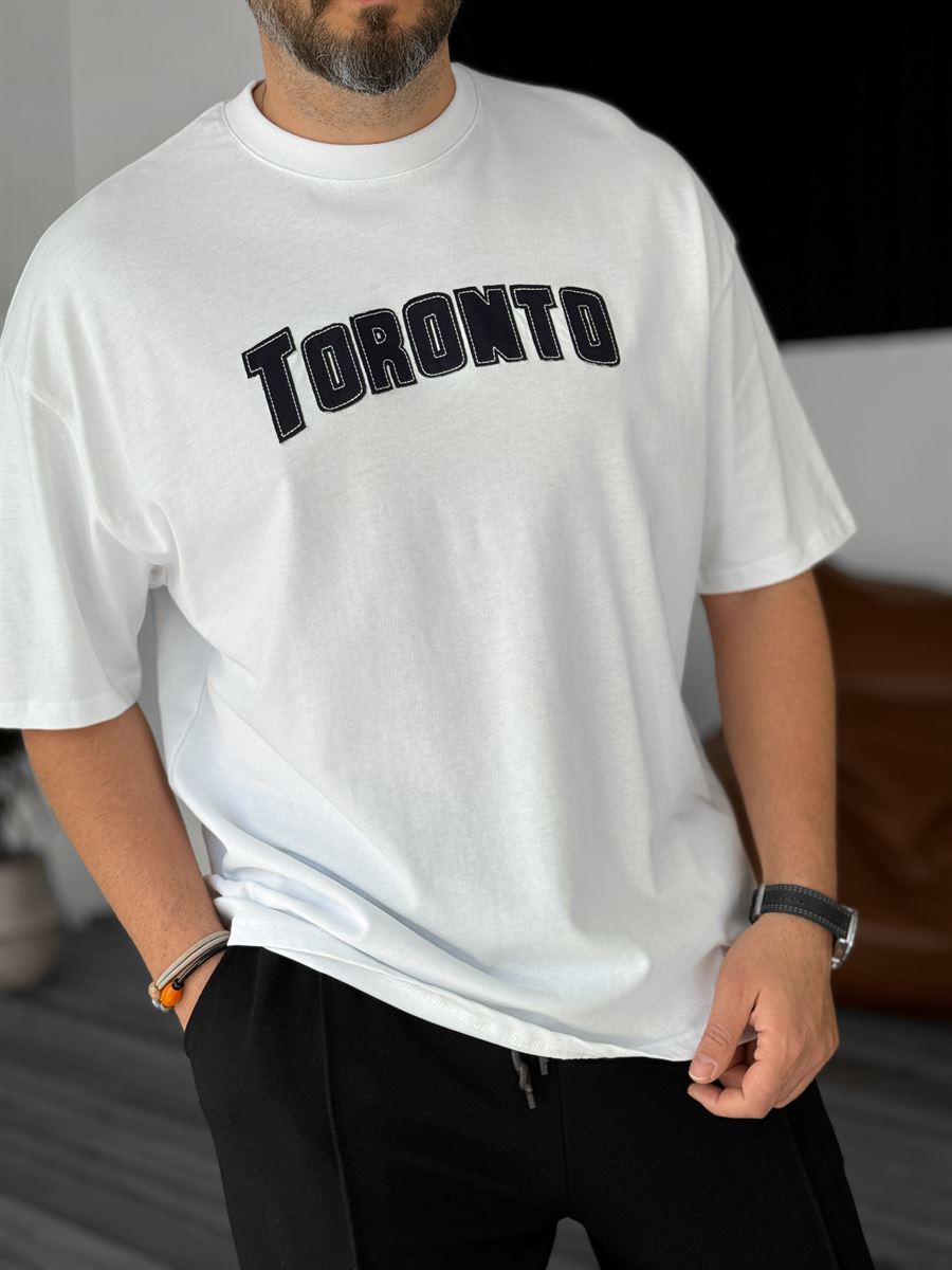 Beyaz Toronto Nakışlı Oversize T-Shirt PM-125