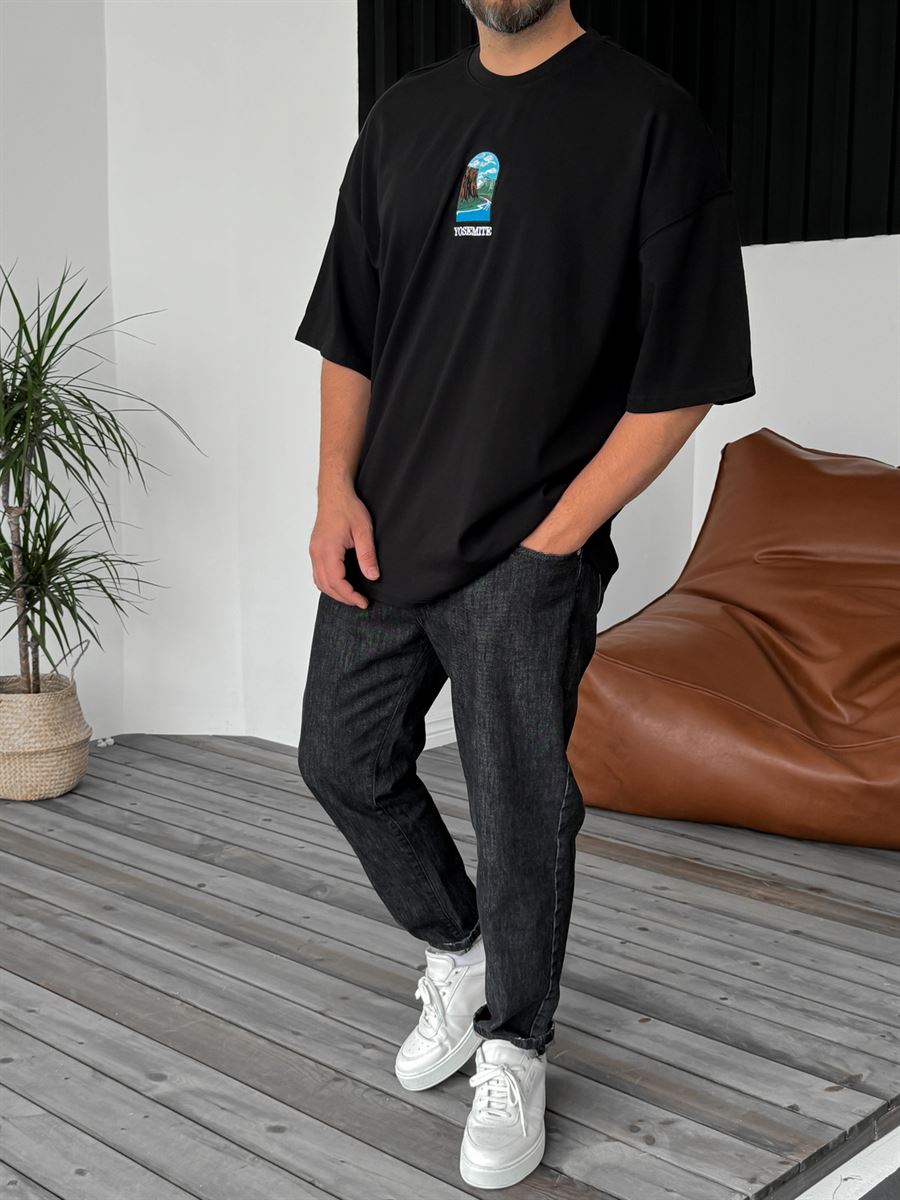 Siyah Yosemite Nakışlı Oversize T-Shirt B-1020