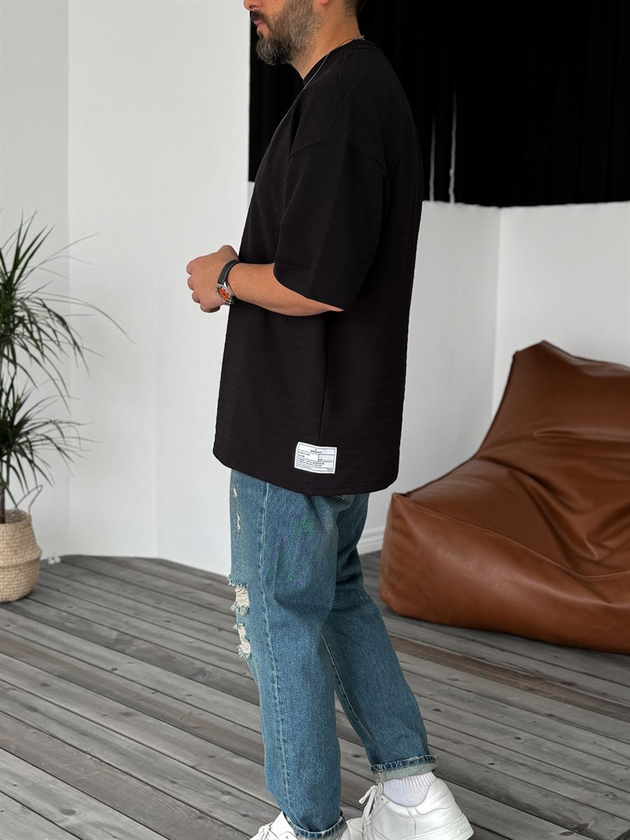 Siyah Çizgili Kabartmalı Oversize T-Shirt B-1059