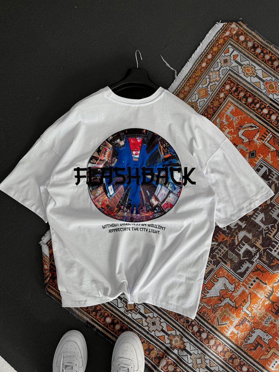 Beyaz Flashback Patchli Oversize T-Shirt B-1131