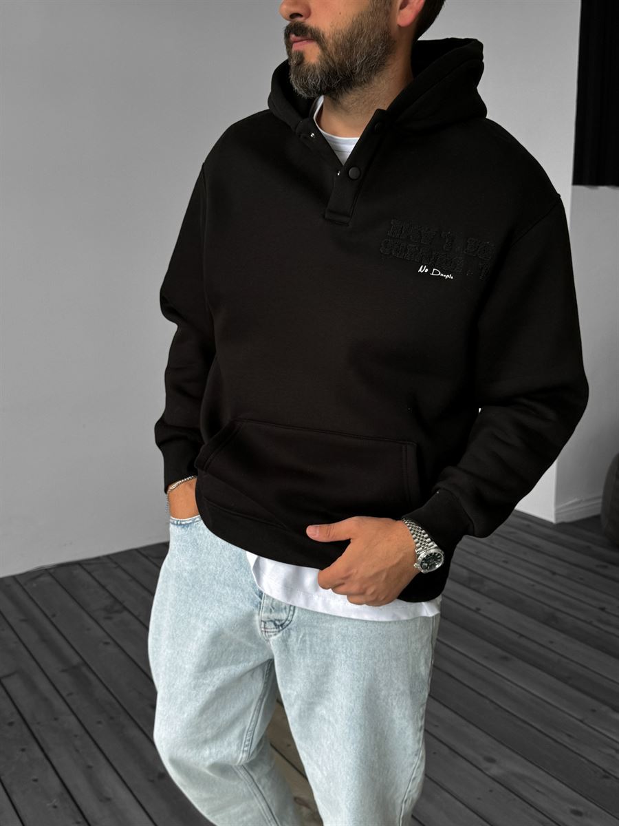 Siyah Nakışlı Düğme Detaylı Sweatshirt YP-4049