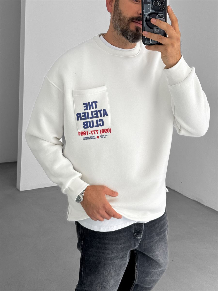 Beyaz Cebi Baskılı Sweatshirt V-10-43