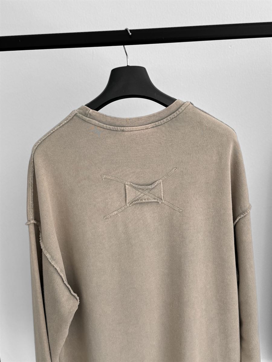 Açık Kahve Ters Dikiş Yıkamalı Sweatshirt V-10-40