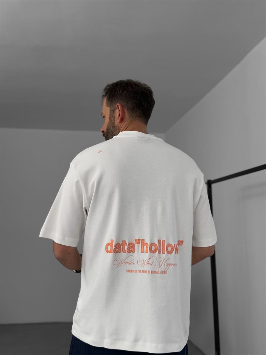 Beyaz Data Hollow Nakışlı T-Shirt YP-5047