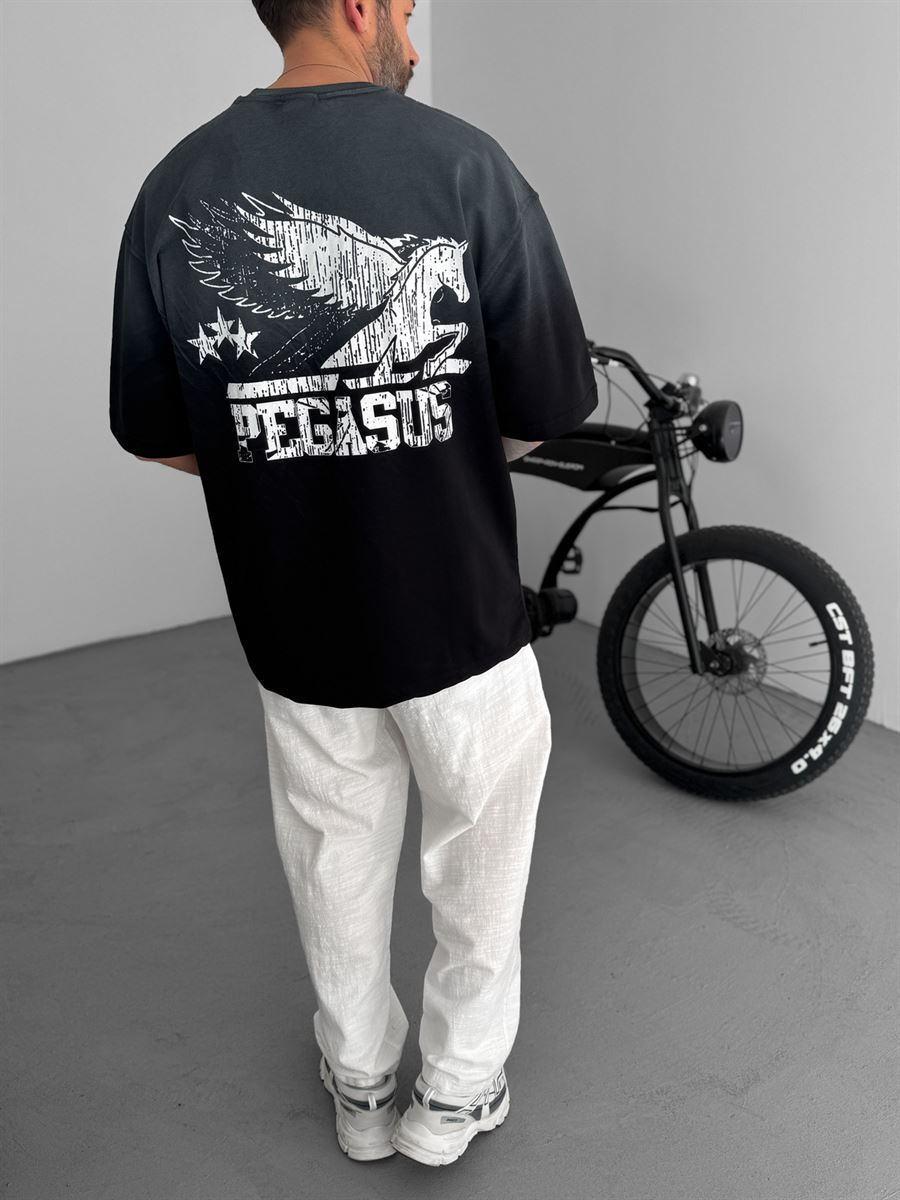 Siyah Pegasus Baskılı Yıkamalı Oversize T-Shirt RES-5192