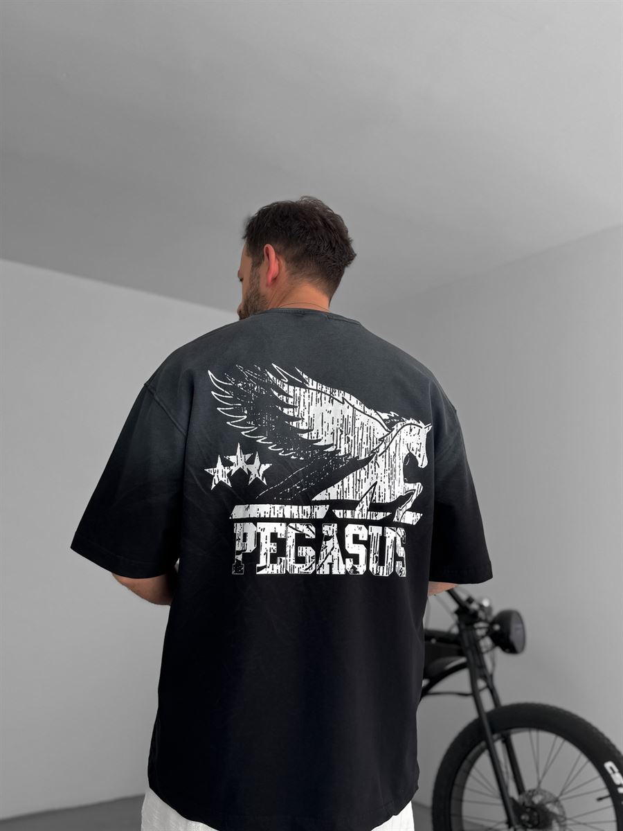 Siyah Pegasus Baskılı Yıkamalı Oversize T-Shirt RES-5192