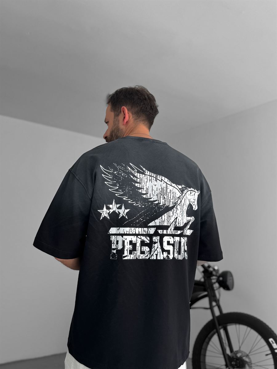 Siyah Pegasus Baskılı Yıkamalı Oversize T-Shirt RES-5192